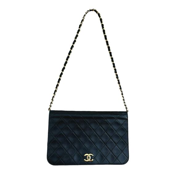 CHANEL Lambskin Flap Bag Black Quilted 24K Gold Chain Vintage 80s